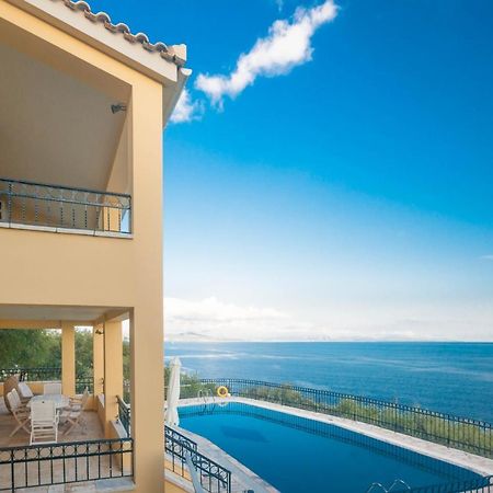 Villa Spyros Nisaki  Exterior photo