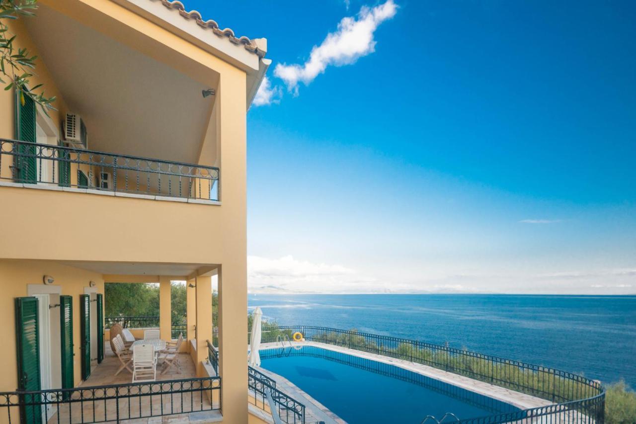 Villa Spyros Nisaki  Exterior photo