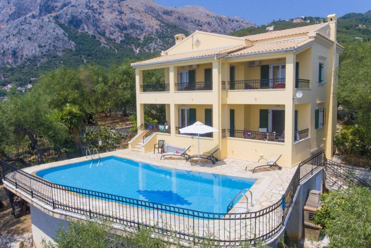 Villa Spyros Nisaki  Exterior photo