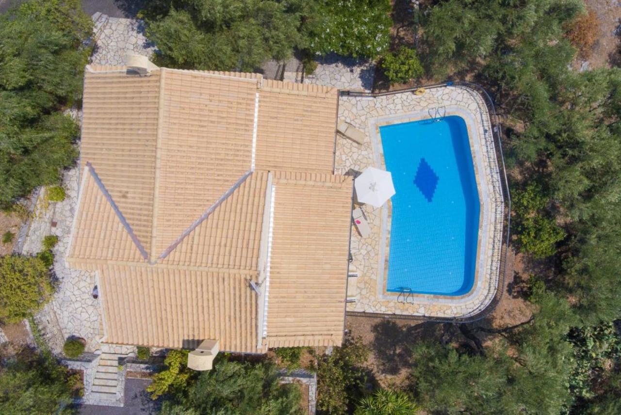 Villa Spyros Nisaki  Exterior photo